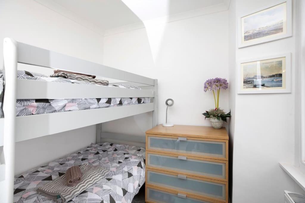 Front Flat With Parking Apartment