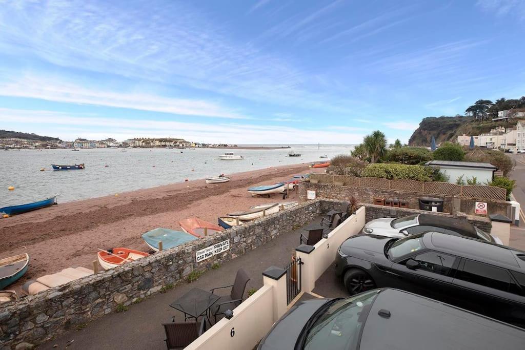 Front Flat With Parking Shaldon